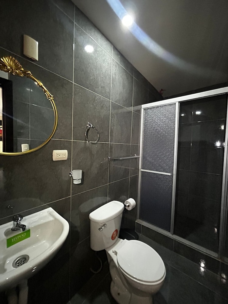 Melody Hotel