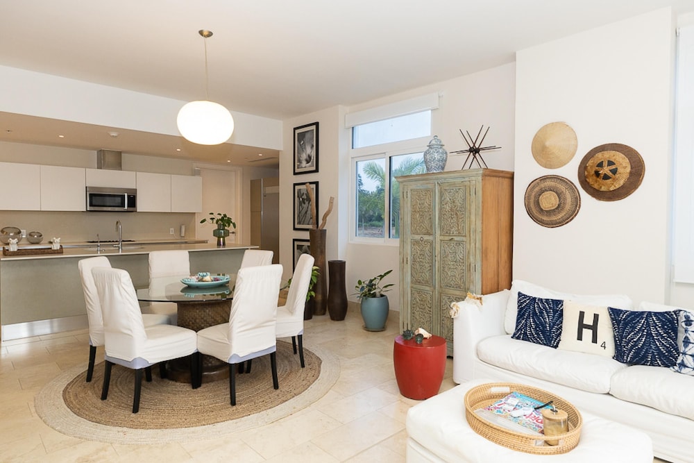 The Luscious Condo by Acomodo Buenaventura