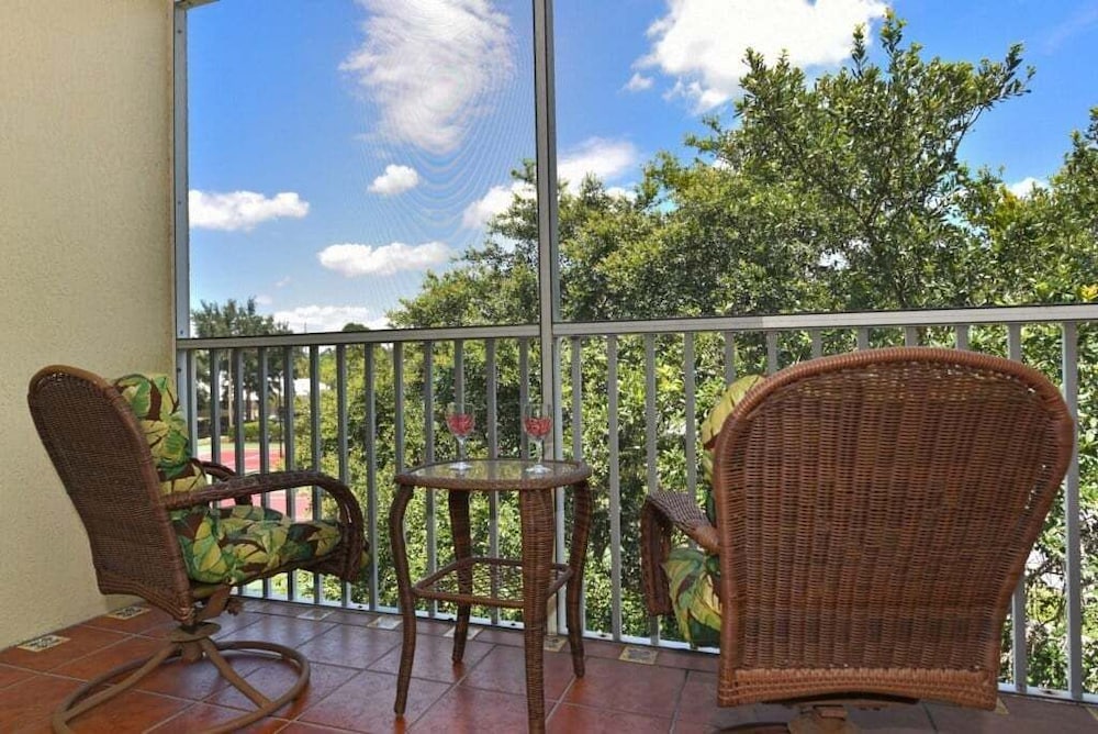 3br Condo In Windsor Palms Resort Near Disney 3 Bedroom Condo