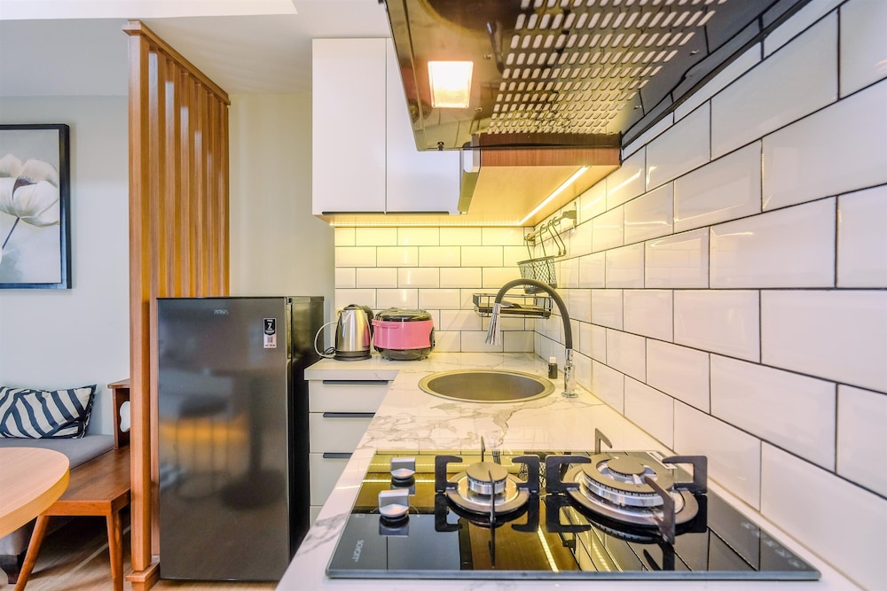 Nice and Homey 2BR at Podomoro Golf View Apartment
