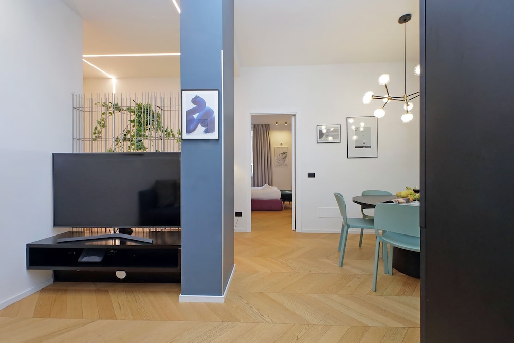 TR Campo de Fiori Retreat w Sauna and Hot Tub