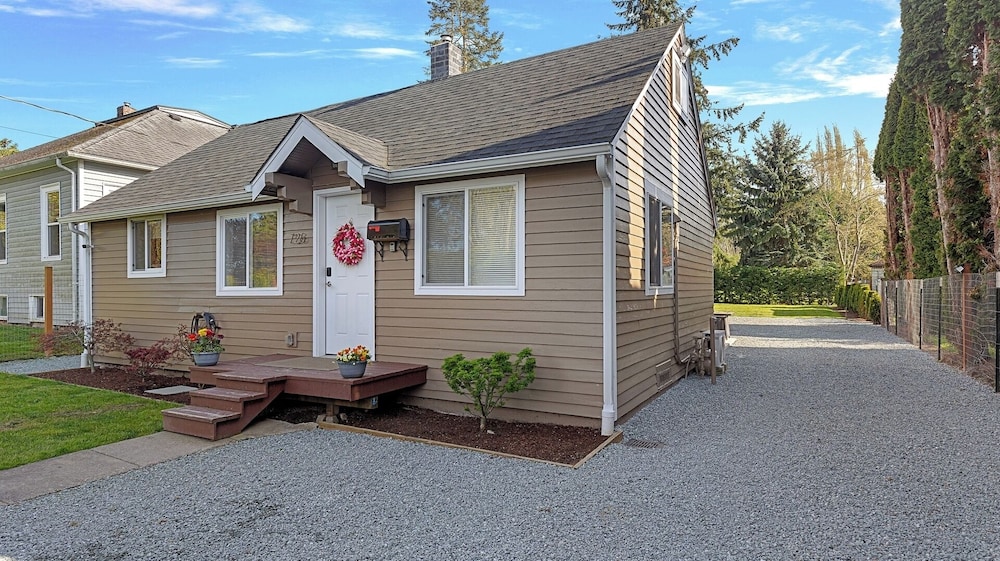 Peaceful 3BR W/ BBQ & Firepit Near Nature Skagit