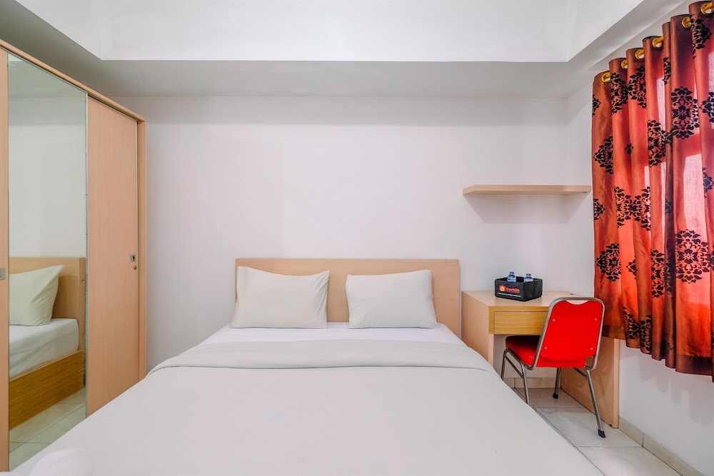 Nice and Comfort Studio at Margonda Residence 2 Apartment