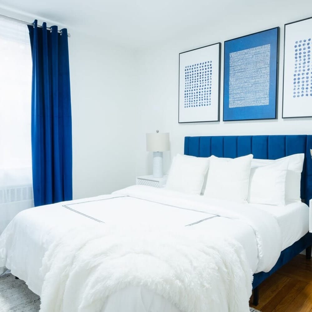 49-3b Newly Renovated 2BR W D Midtown East