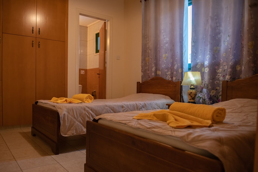 Hermes Villa