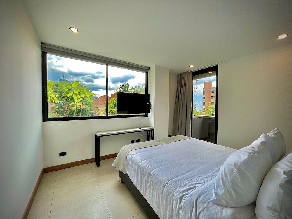 Nomadic Suites