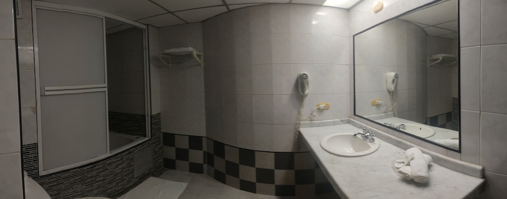 Hotel Emperador