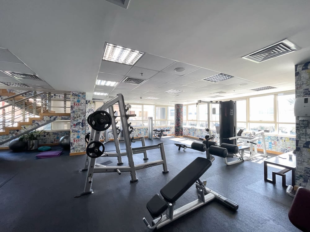 Elegant 1-bedroom Apartment for 4 in Dubai Marina