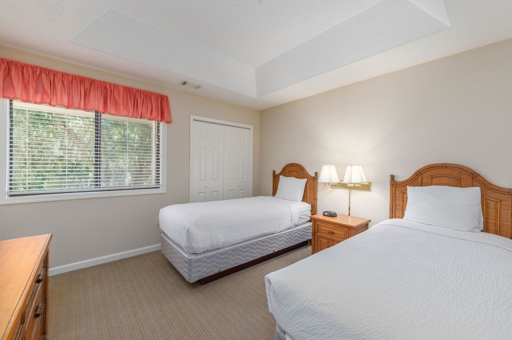 Coral Reef Resort