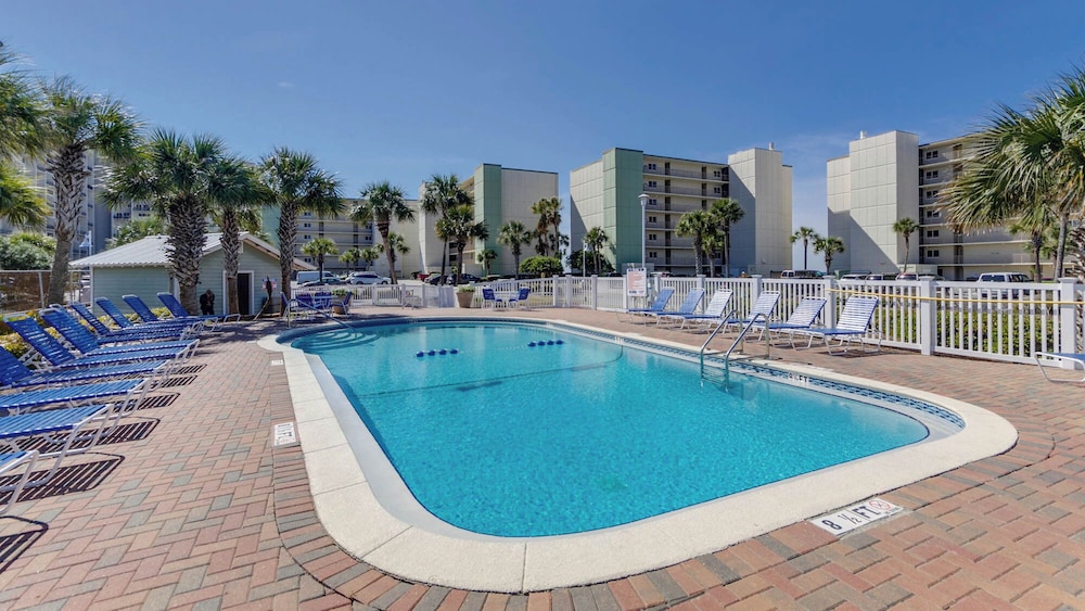 Beachfront Charm Meets Lake Life + Free Tickets: Dolphin Cruise & More!