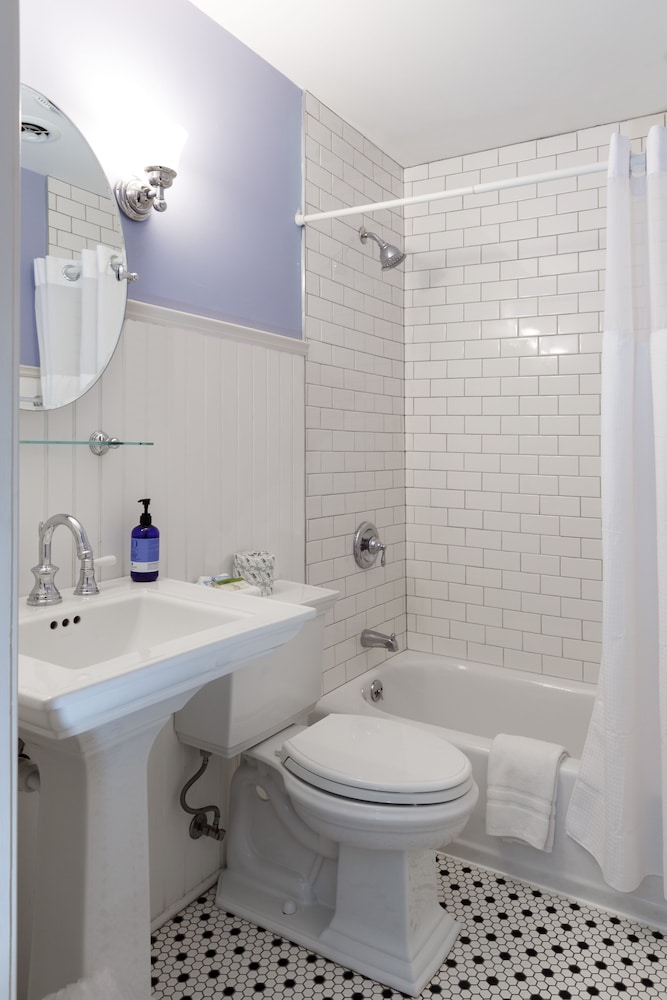 Lititz Springs Inn - Property Image 7