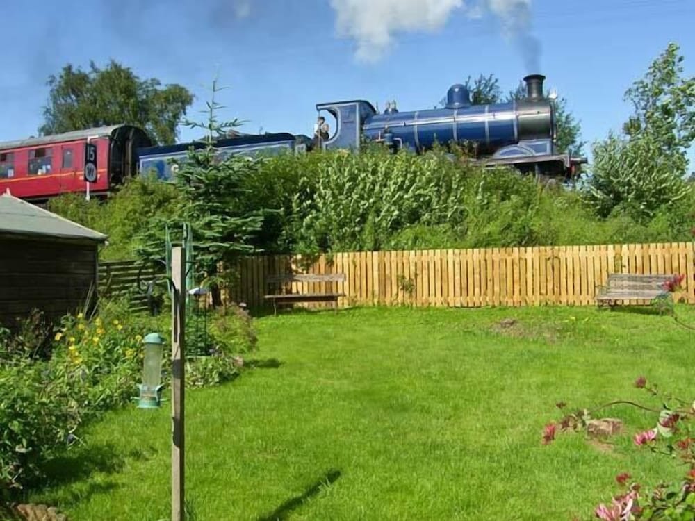 Steam Cottage