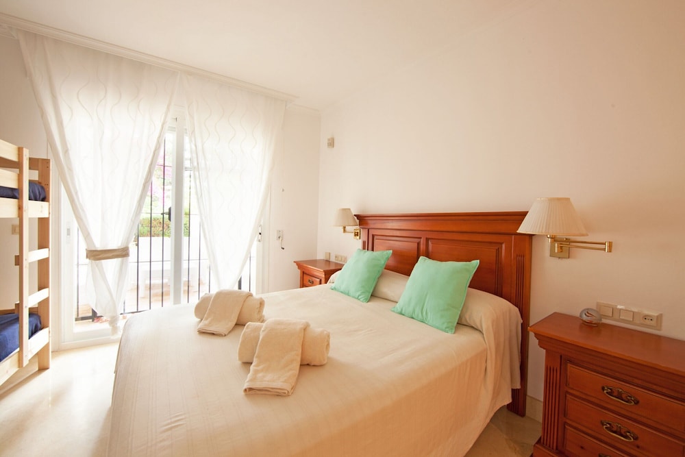 Apartment in Marbella Near the Beach