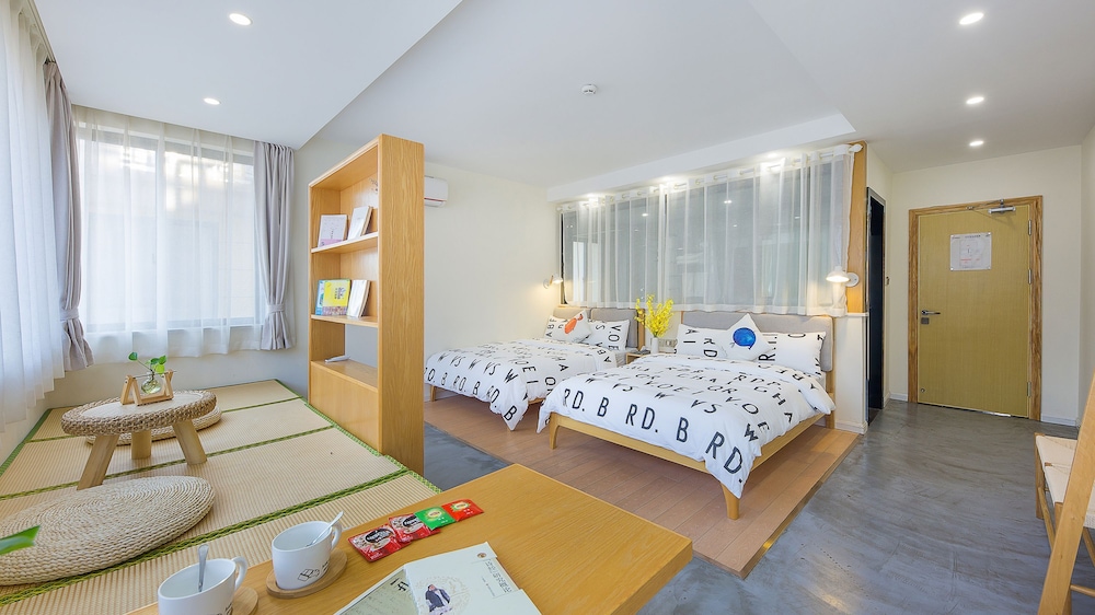 Hangzhou Vacations - Floral Hotel Suya Thousand Islet Lake - Property Image 3