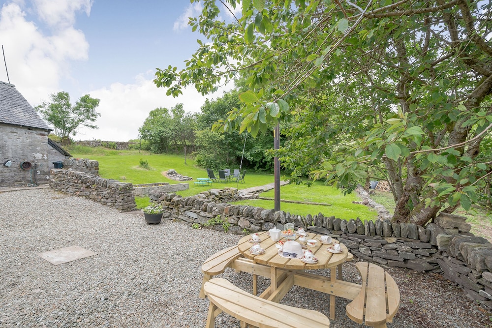 Smithy House