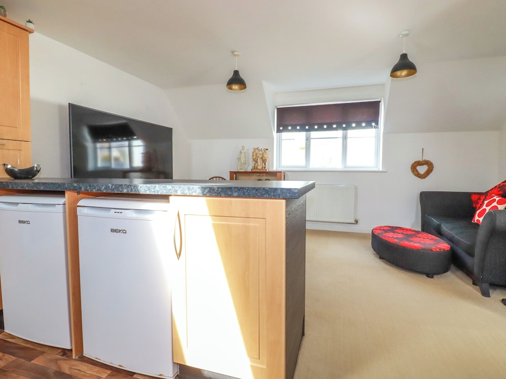 20 Keay Heights