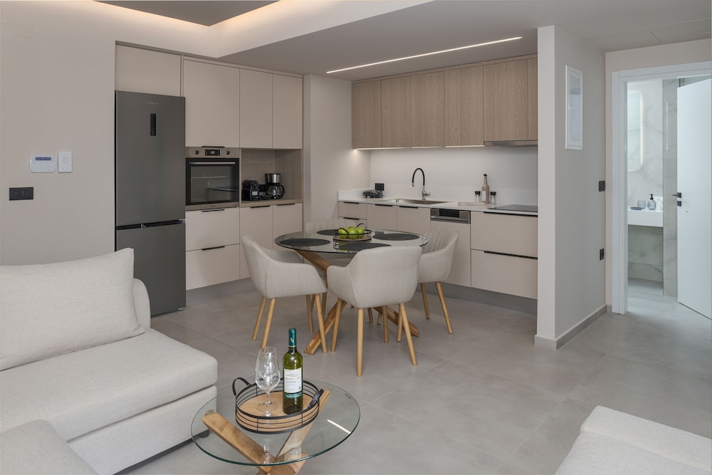 Potame Suite by Estia Garden View