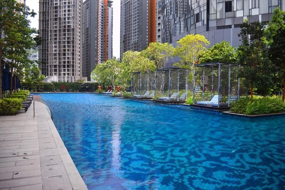 KL Peaceful Suites At KLCC