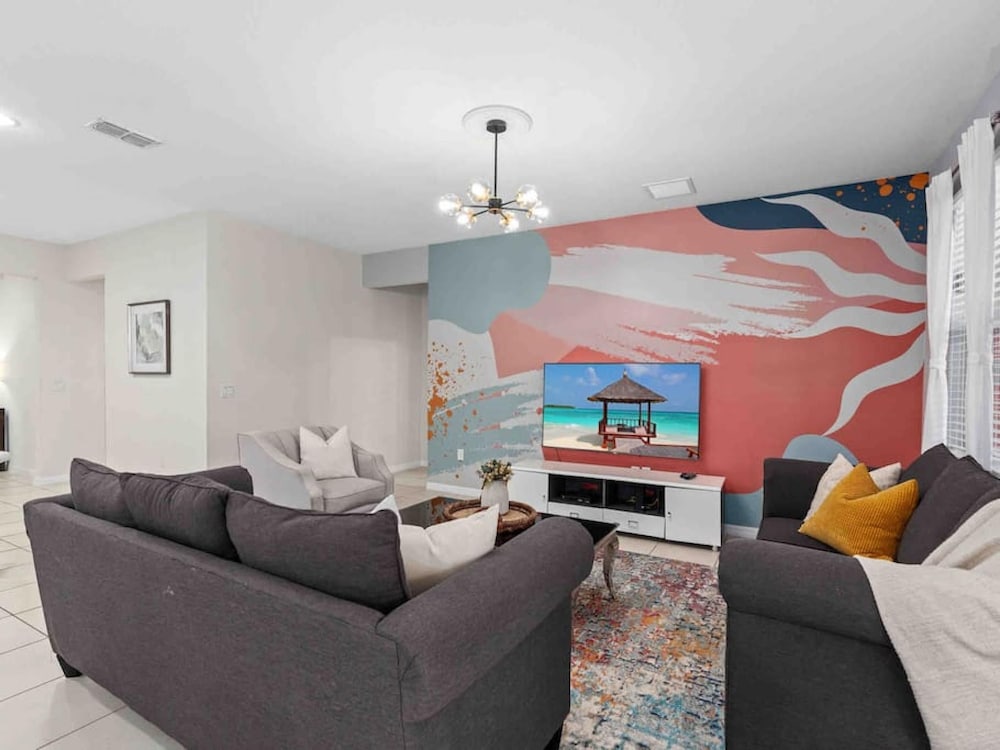 Super Comfy- 7BD 5 5BA Sleep s 22 w Amenities
