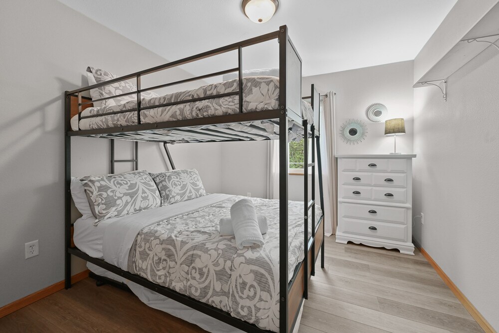 Woodland Escape - Upper Suite