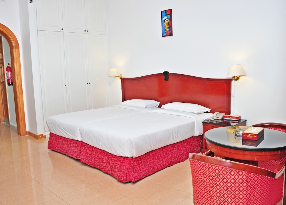 Abu Dhabi Vacations - Ramee Garden Hotel Apartments - Property Image 8