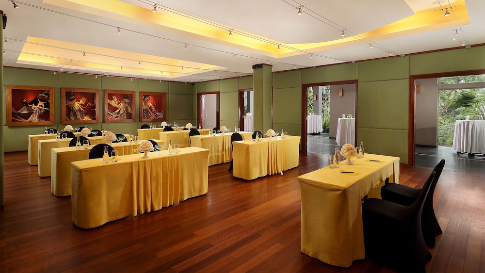 Maya Ubud Resort & Spa 28