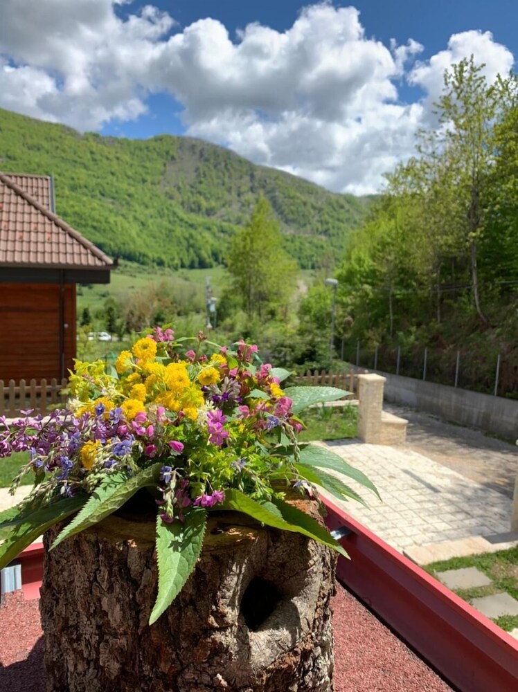 Joen Village