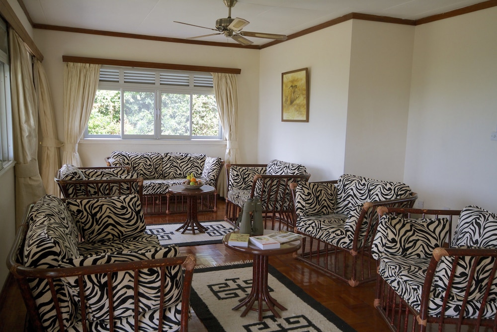 Mweya Safari Lodge