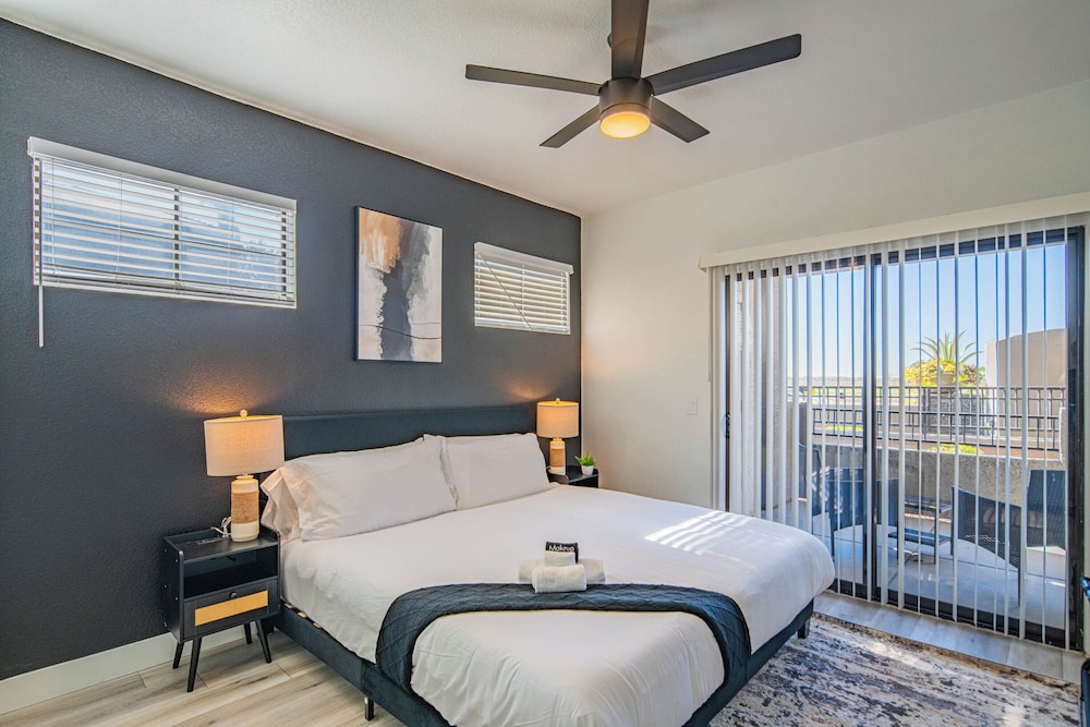 ROVE LIVING/KB - Zone