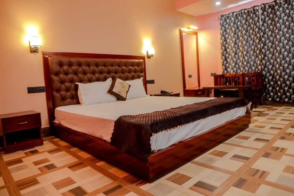Hotel Ronak By Red Panda