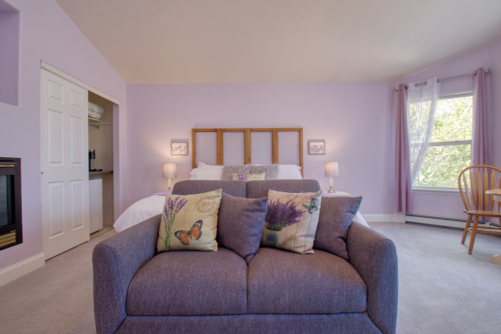 Castle Creek B&B