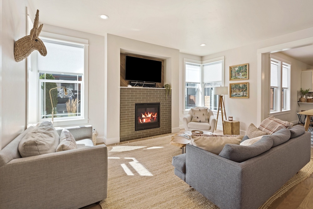 S'more Bend 4 Bedroom Home