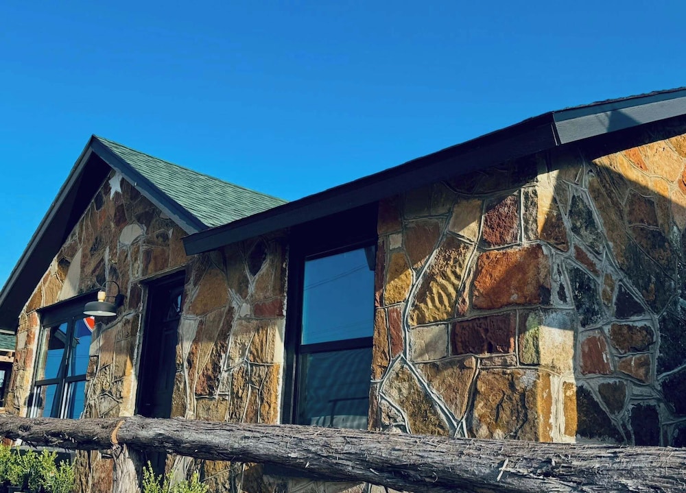 Lone Ranger RV Park & Lodge