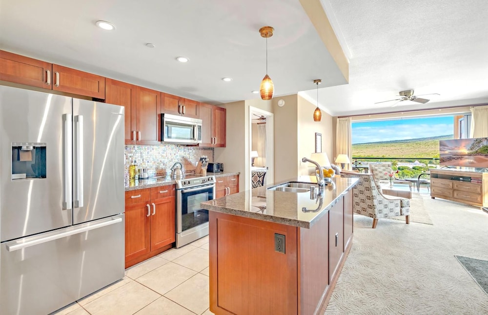 Honua Kai Konea 3 Free Rental Cars KBM Resorts Exceptional Value 3 Units, 6 Bedrooms Ml-1442