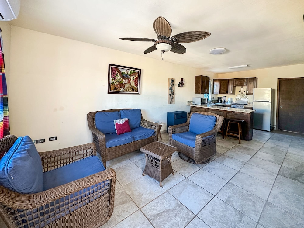 Casita With Excellent in Town Location