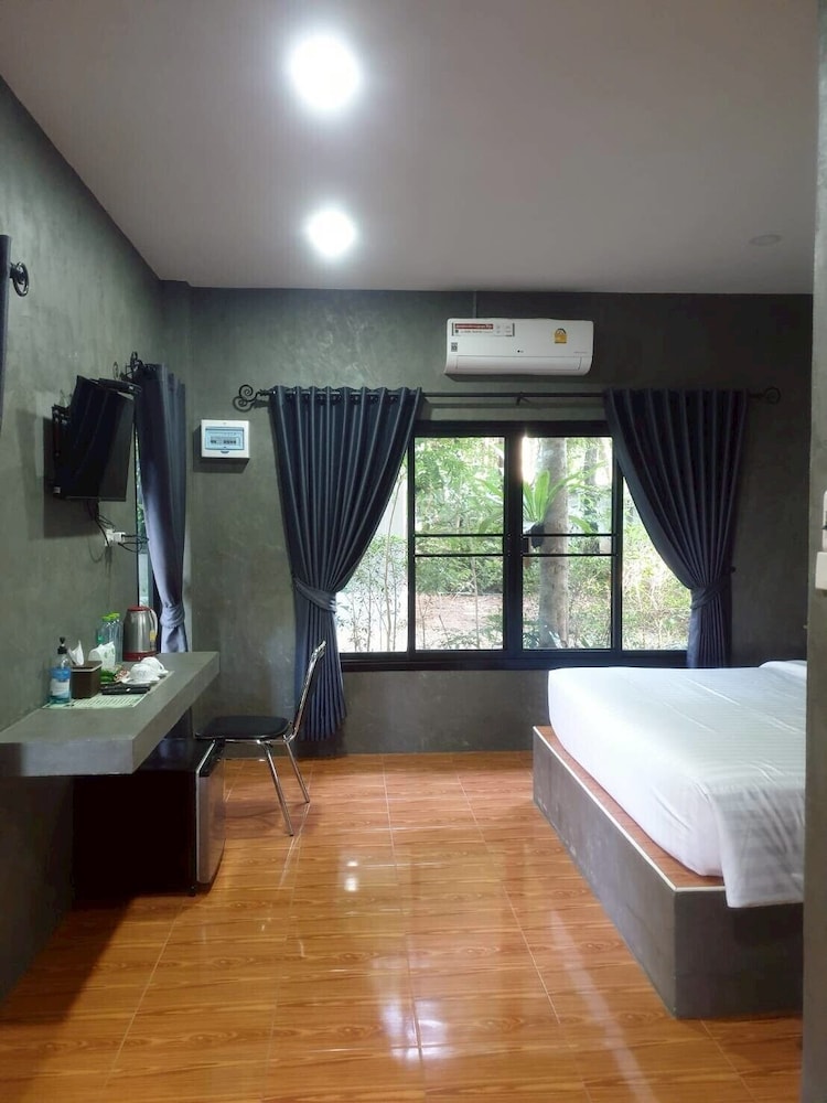 Phawaeng Resort