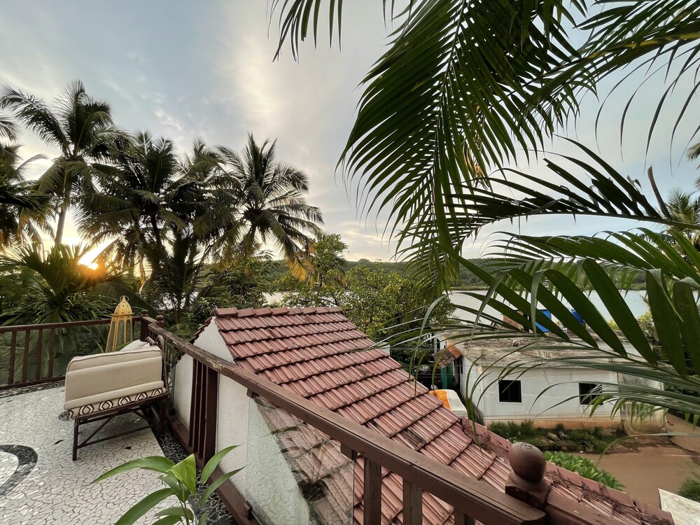 Casa Riverside- 5BHK Luxuty Pool Villa view 3