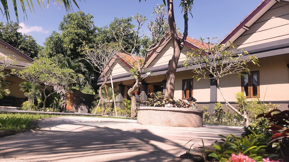 Doubleyou Home Stay Pemuteran