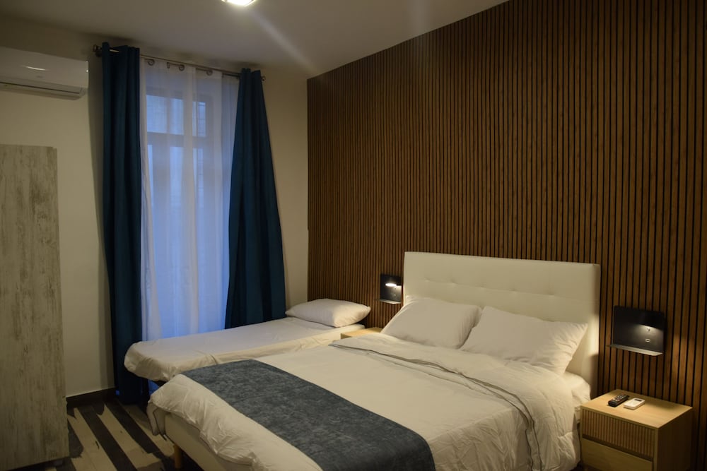 Napoli Central Stay