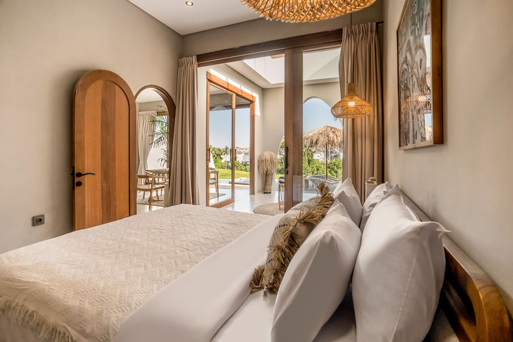 Villa Bayu by Alfred in Bali - Cozy 2BR Villa w Stunning Ricefield View