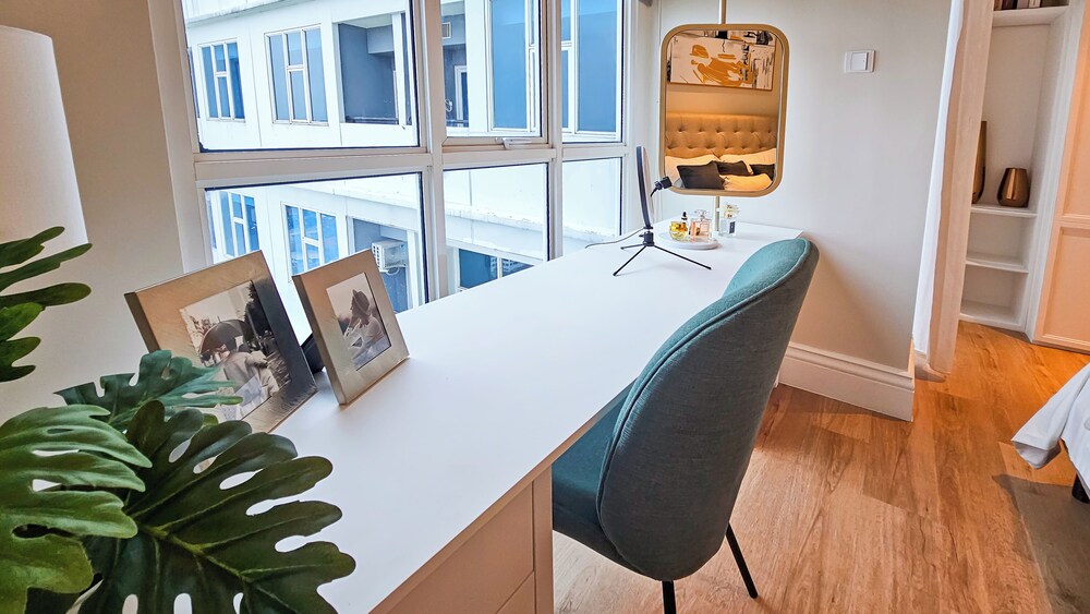 Roseville SOHO and Suites by Nagisa Bali