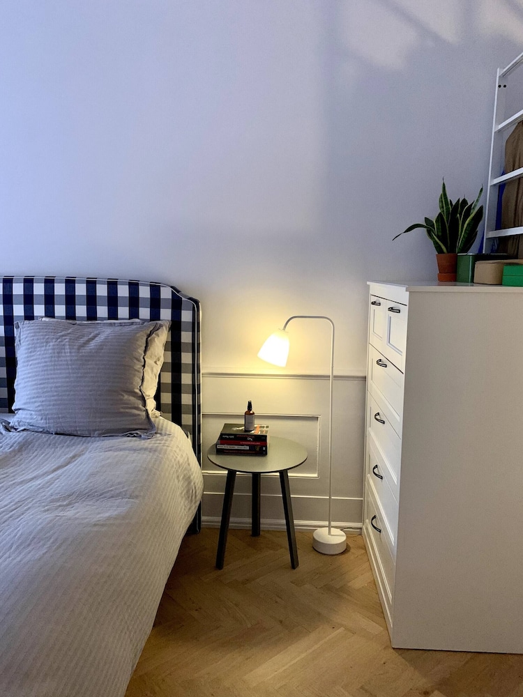 Christianshavn Canalside Luxury Apartment view 3