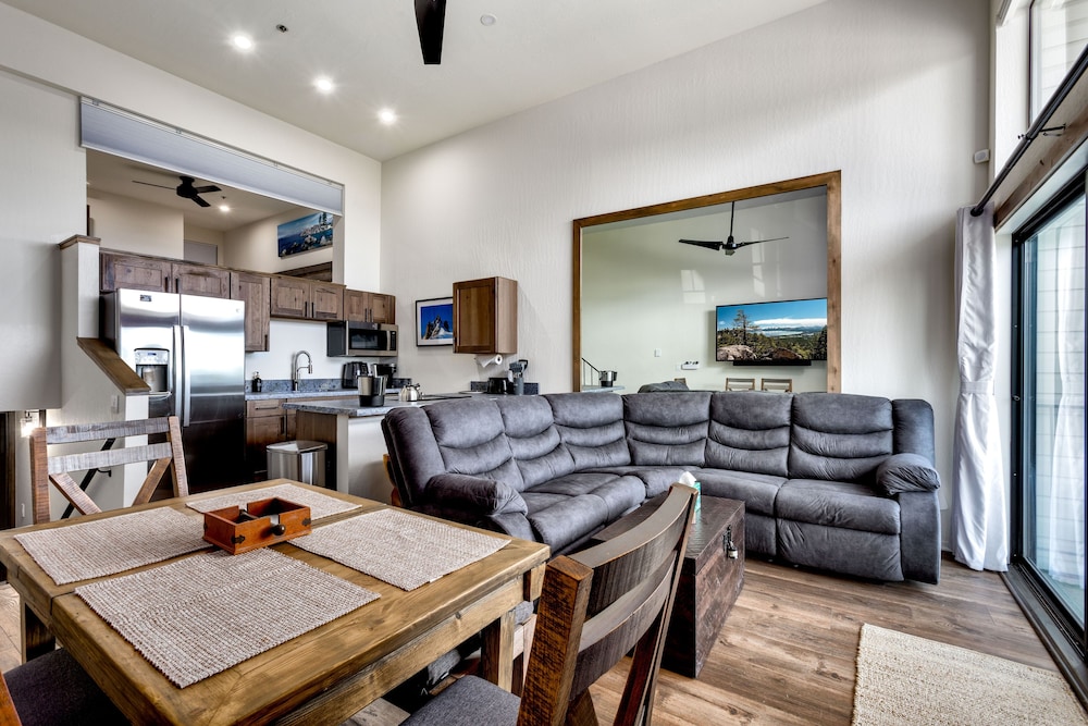 Alpine Haven 2 Bedroom Condo
