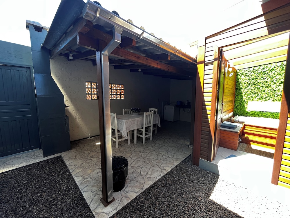 Canyons Guest House