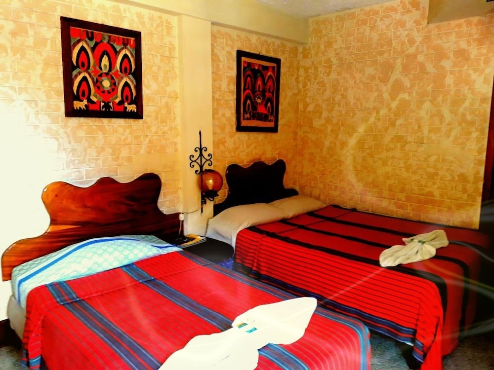 Panajachel Vacations - Hostal Abu - Hostel - Property Image 33