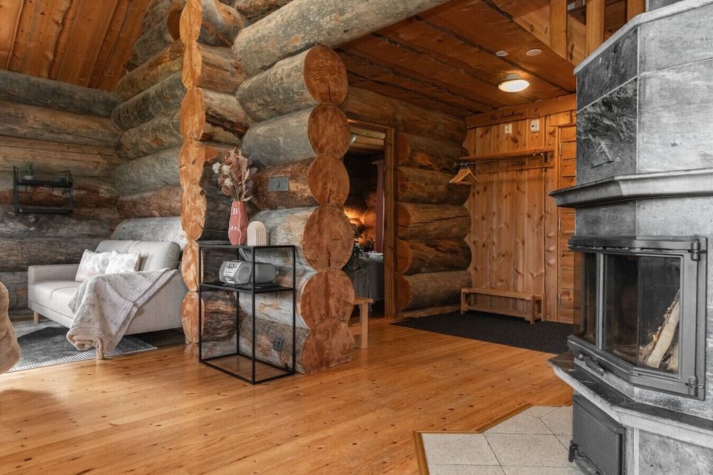 Villa Rukatörmä - Comfy Cabin Retreat in Ruka