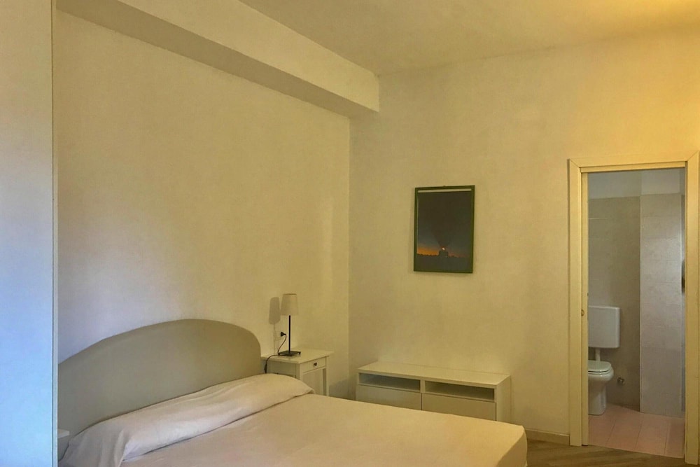 Apartment in the Villa Giada Holiday Complex in Imperia photo 3