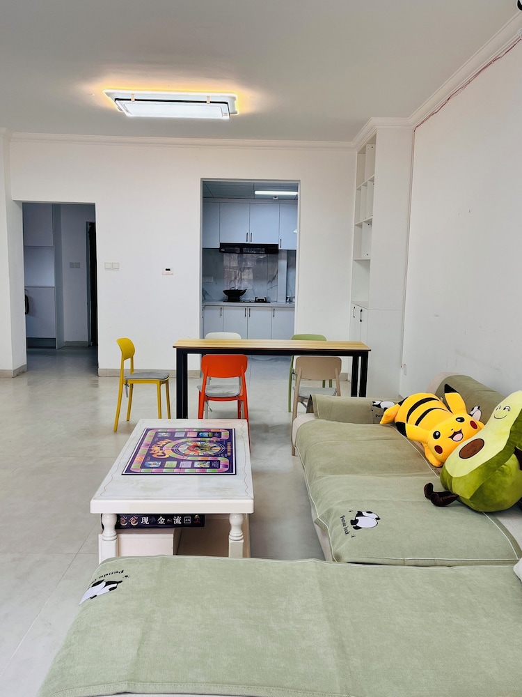 Canon Youth Hostel