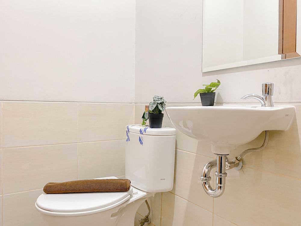 Great Deal And Homey Studio Apartment At Transpark Juanda Bekasi Timur