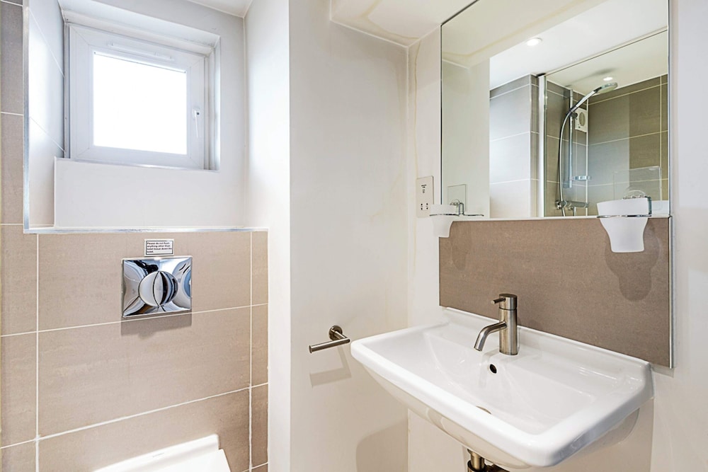 Belgravia Apartment 46